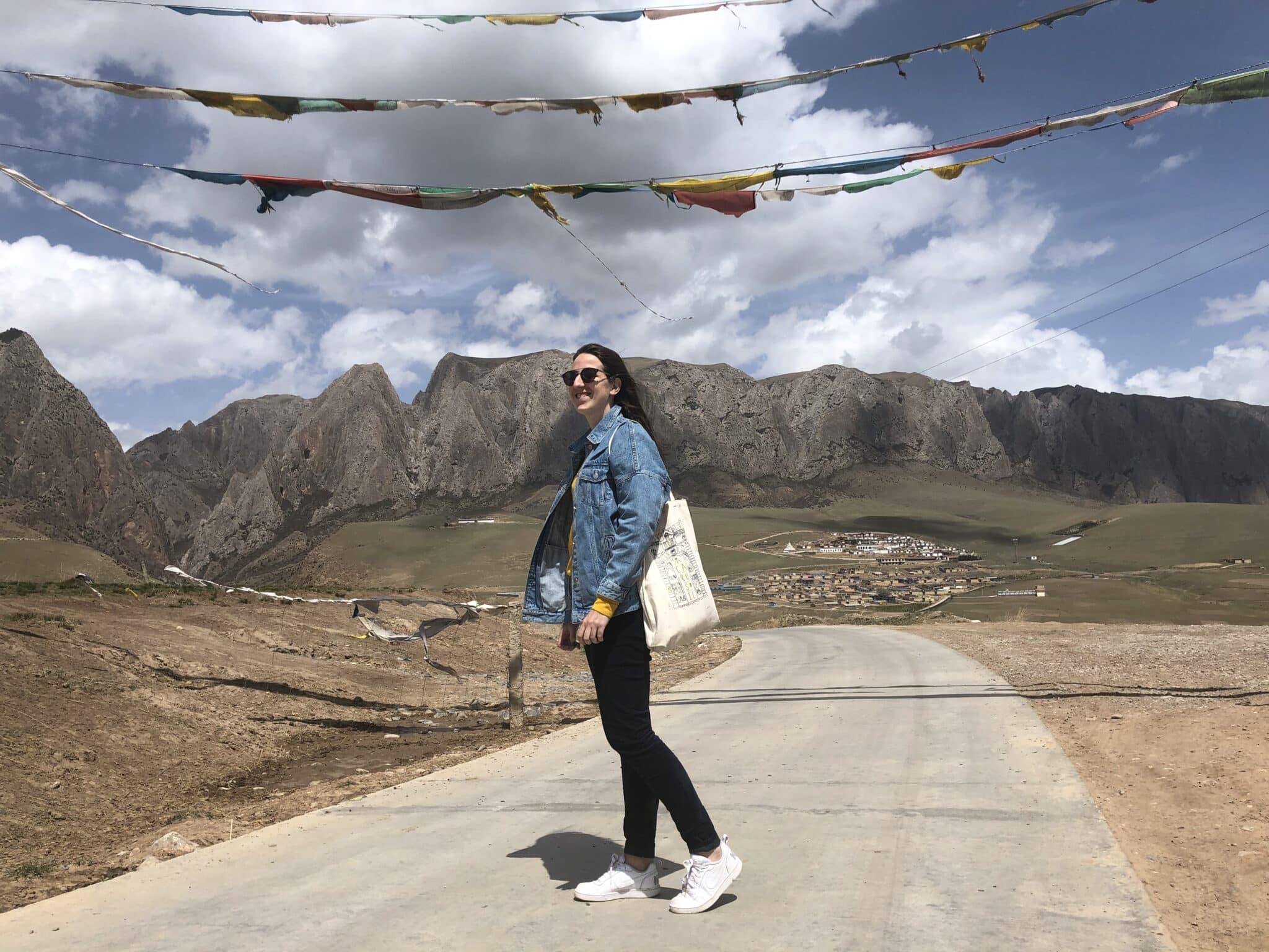 Tiara Tours - Xiahe - Kim